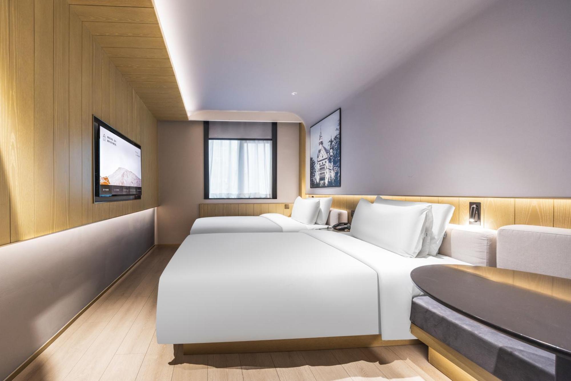 Atour X Hotel The Bund East Nanjing Road Shanghai Bagian luar foto