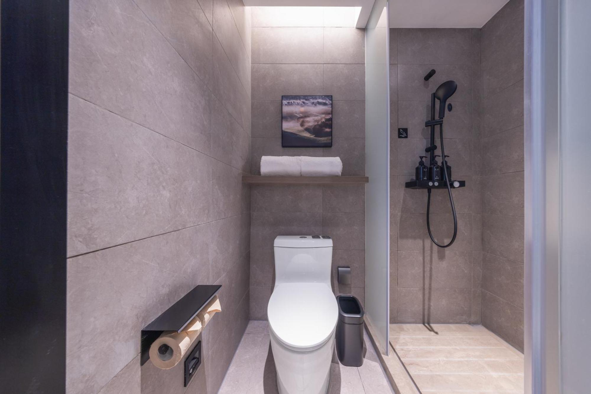 Atour X Hotel The Bund East Nanjing Road Shanghai Bagian luar foto