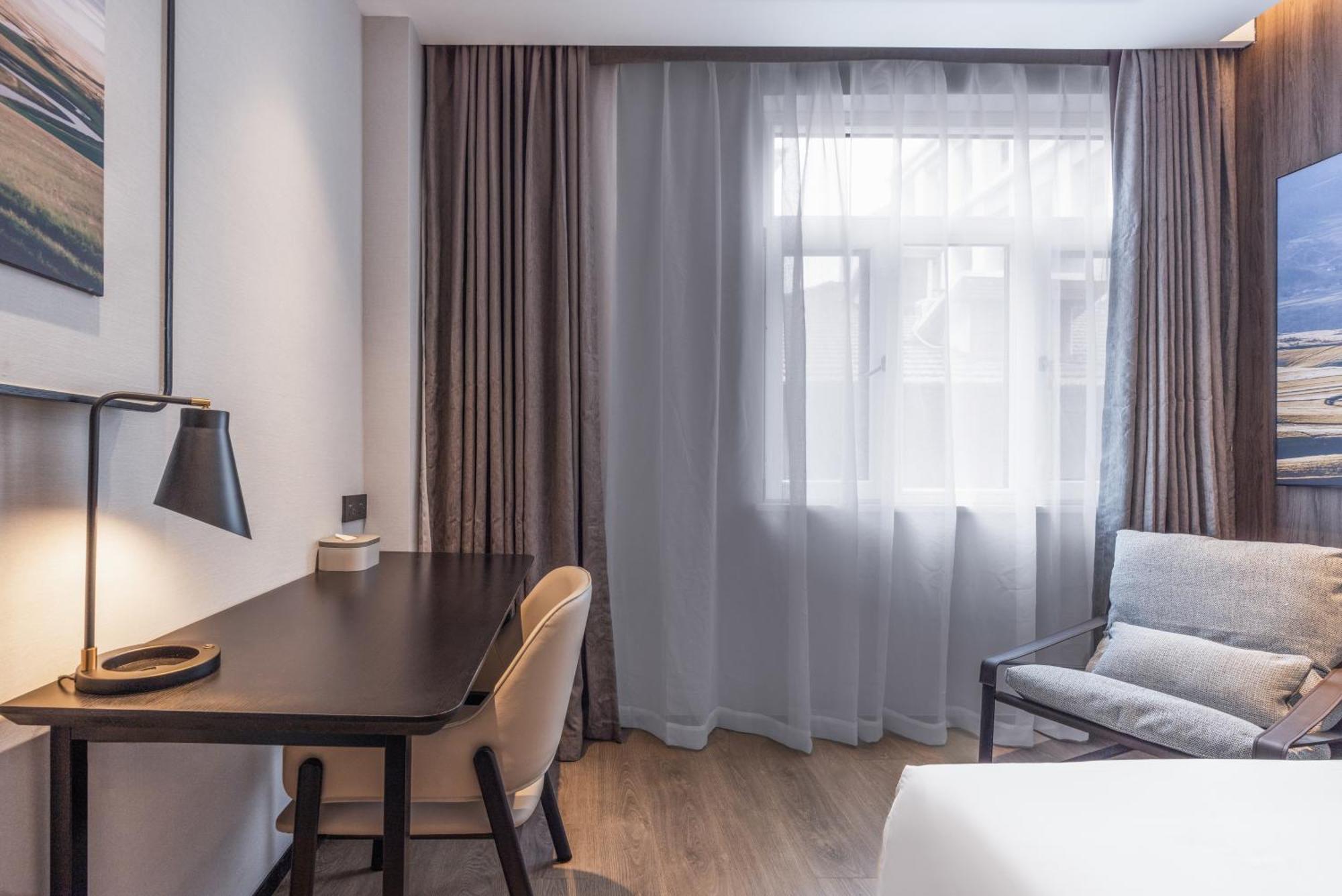Atour X Hotel The Bund East Nanjing Road Shanghai Bagian luar foto
