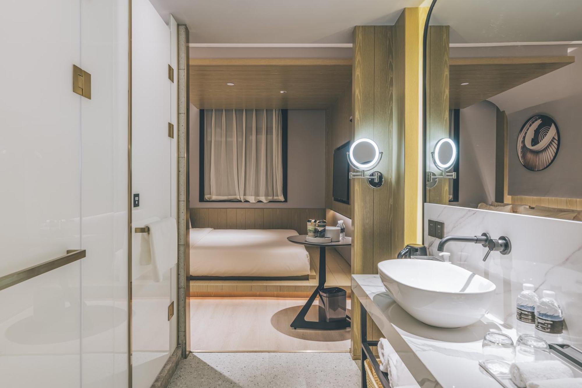 Atour X Hotel The Bund East Nanjing Road Shanghai Bagian luar foto