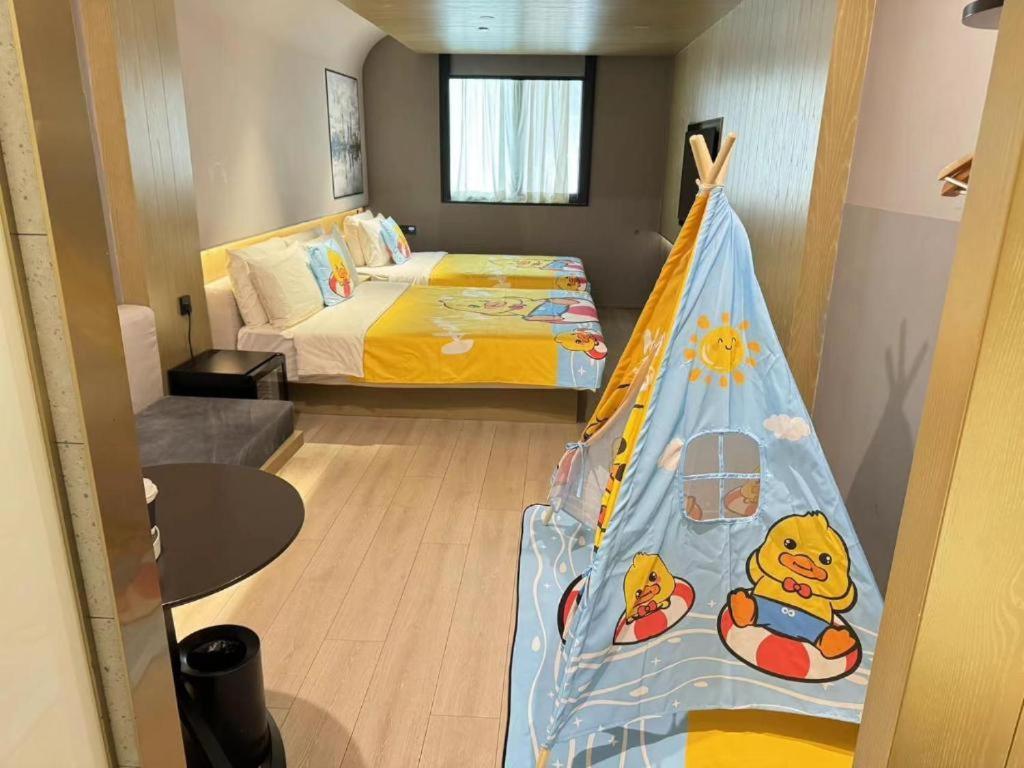 Atour X Hotel The Bund East Nanjing Road Shanghai Bagian luar foto