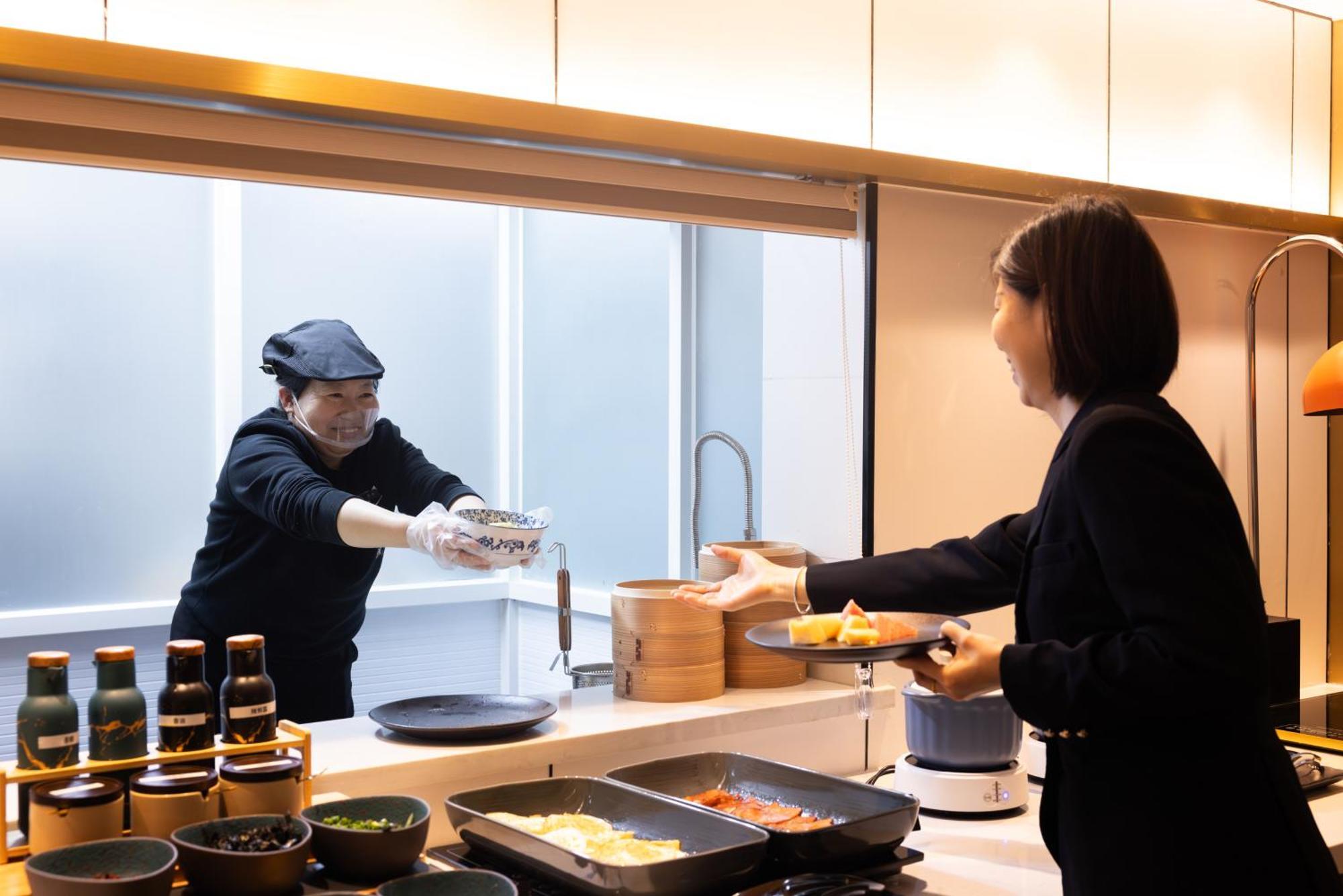 Atour X Hotel The Bund East Nanjing Road Shanghai Bagian luar foto